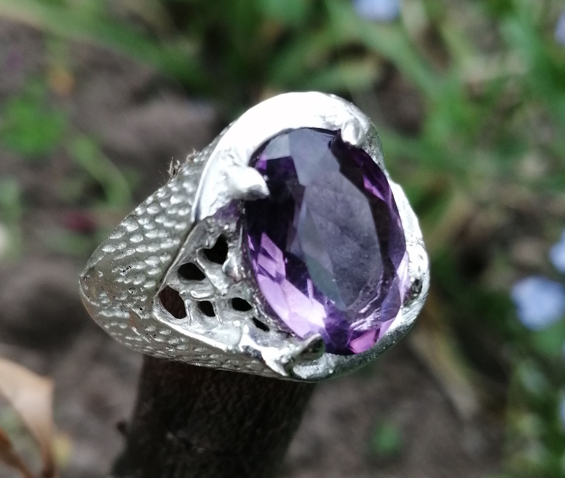 bague-pierre-naturelle