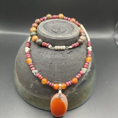 Collier - Pierres naturelles Cornaline - Jaspe - rubis "Fuego"