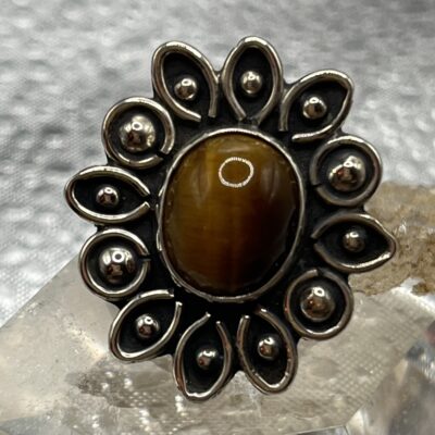Bague artisanal en argent 925 - pierre naturelle Oeil de tigre - "El Ojo de Oro"